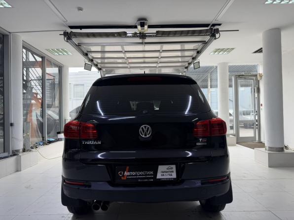 Volkswagen Tiguan I Рестайлинг с пробегом 2013 года, цена 1 369 000 рублей, 128560 км, внедорожник, Автокод Объявления