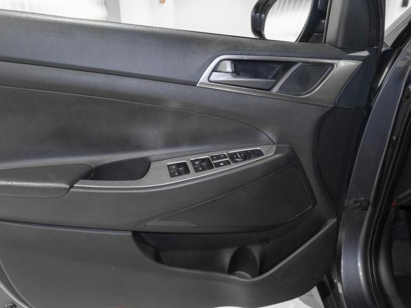 Hyundai Tucson III с пробегом 2016 года, цена 1 520 000 рублей, 158467 км, внедорожник, Автокод Объявления