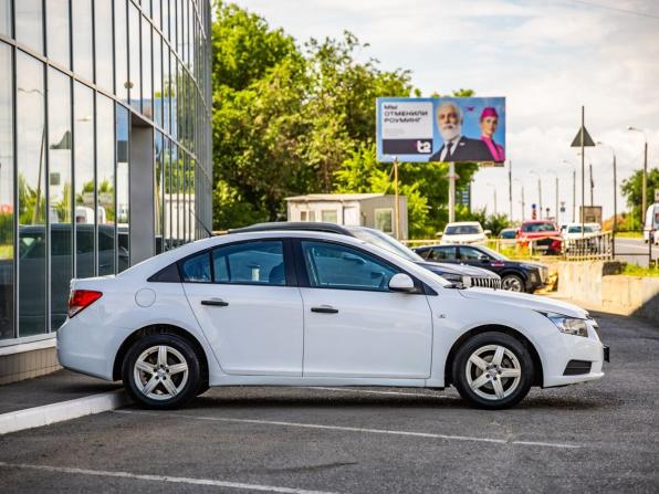 Chevrolet Cruze I с пробегом 2011 года, цена 668 000 рублей, 130320 км, седан, Автокод Объявления
