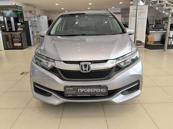 Honda Shuttle II с пробегом 2017 года, цена 2 330 000 рублей, 198000 км, универсал, Автокод Объявления