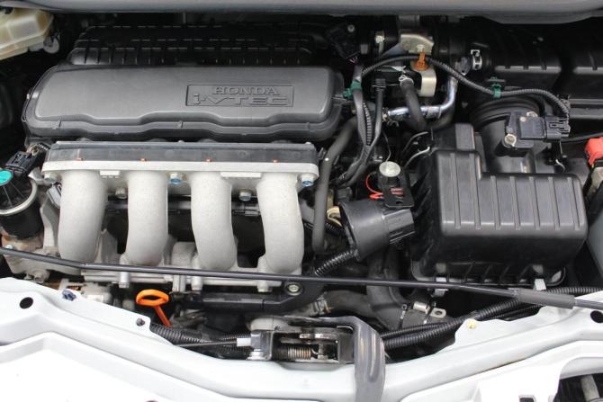 Honda Fit II с пробегом 2011 года, цена 849 000 рублей, 182000 км, хэтчбек, Автокод Объявления