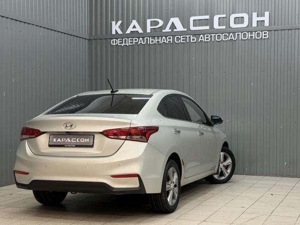 Hyundai Solaris II с пробегом 2019 года, цена 1 380 000 рублей, 109380 км, седан, Автокод Объявления
