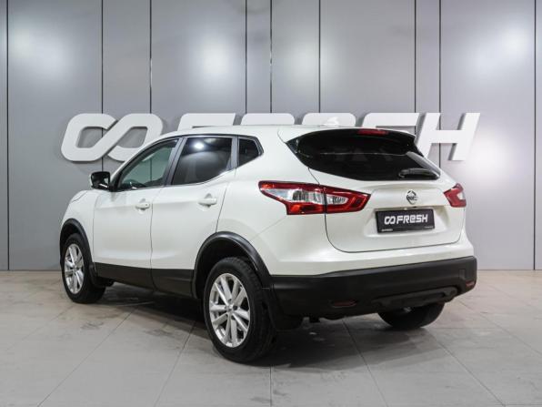 Nissan Qashqai II с пробегом 2018 года, цена 1 499 000 рублей, 173916 км, внедорожник, Автокод Объявления