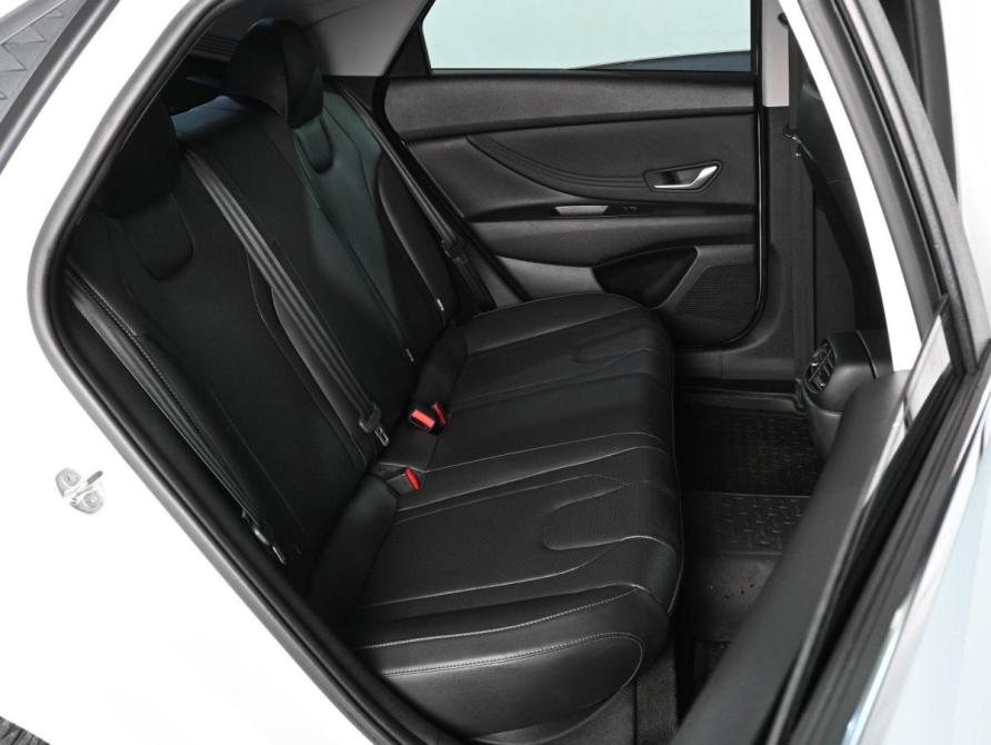 Hyundai Elantra VII (CN7) Рестайлинг Ростов-на-Дону  - изображение 7