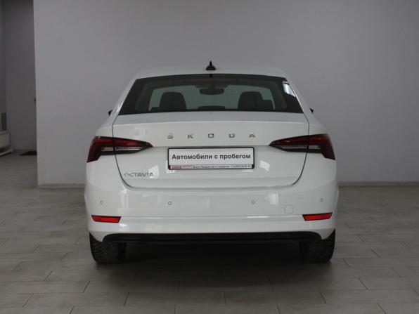 Skoda Octavia IV (A8) с пробегом 2021 года, цена 2 279 900 рублей, 115480 км, лифтбек, Автокод Объявления