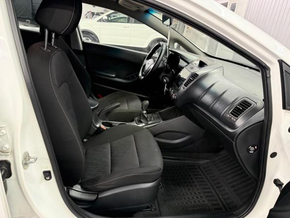 Kia Cerato III с пробегом 2014 года, цена 947 000 рублей, 211756 км, седан, Автокод Объявления