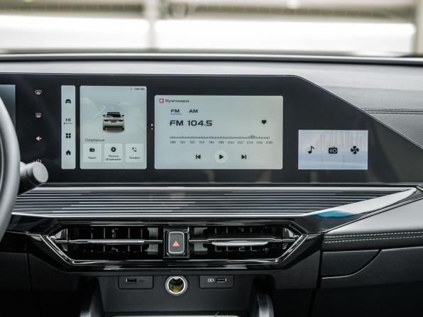 Livan S6 Pro с пробегом 2023 года, цена 1 698 000 рублей, 5852 км, седан, Автокод Объявления