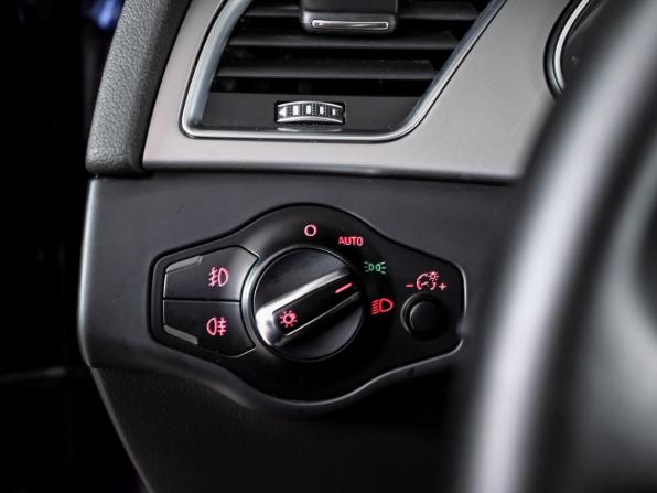 Audi A4 IV (B8) Рестайлинг с пробегом 2013 года, цена 1 470 000 рублей, 98342 км, седан, Автокод Объявления
