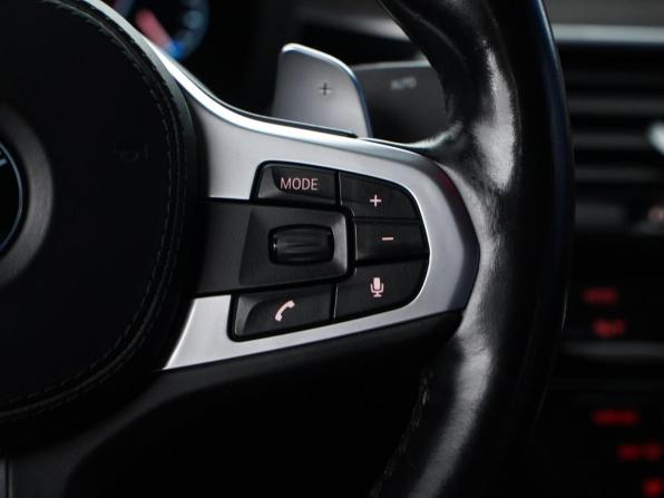 BMW 5 серии VII (G30/G31/G38) с пробегом 2018 года, цена 3 449 097 рублей, 126161 км, седан, Автокод Объявления