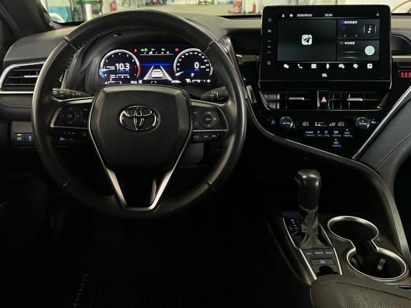 Toyota Camry VIII (XV70) Рестайлинг с пробегом 2023 года, цена 3 300 000 рублей, 61158 км, седан, Автокод Объявления