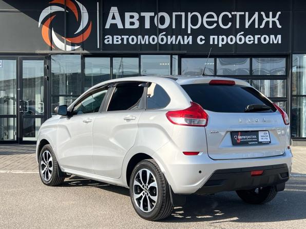 Lada (ВАЗ) XRAY I с пробегом 2017 года, цена 857 000 рублей, 121211 км, хэтчбек, Автокод Объявления