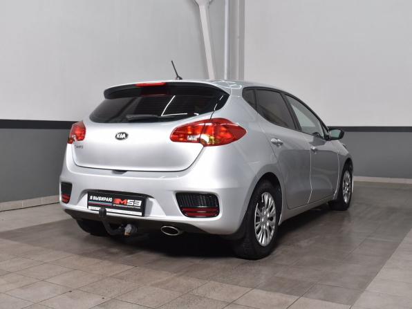 Kia Ceed II Рестайлинг с пробегом 2015 года, цена 899 999 рублей, 263749 км, хэтчбек, Автокод Объявления