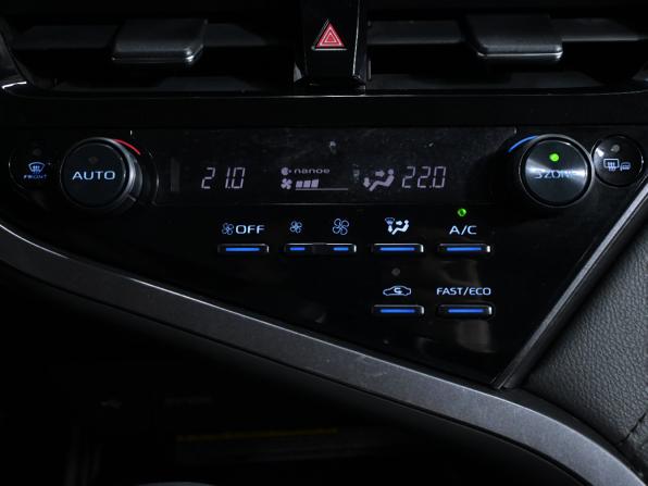 Toyota Camry VIII (XV70) Рестайлинг с пробегом 2021 года, цена 3 200 000 рублей, 160452 км, седан, Автокод Объявления