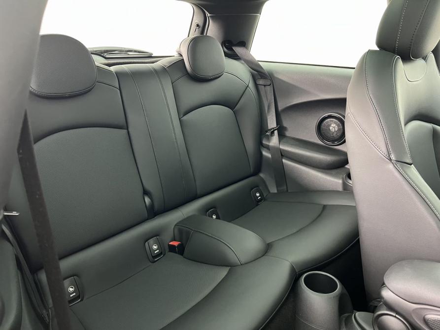 Mini Hatch III (F55/F56) Рестайлинг Москва  - изображение 10