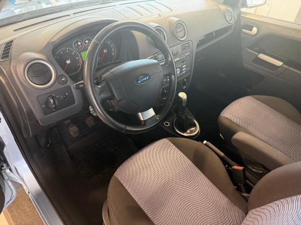 Ford Fusion I Рестайлинг с пробегом 2007 года, цена 360 572 рубля, 313537 км, хэтчбек, Автокод Объявления