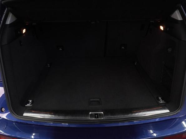 Audi Q5 I (8R) Рестайлинг с пробегом 2014 года, цена 2 385 000 рублей, 180391 км, внедорожник, Автокод Объявления