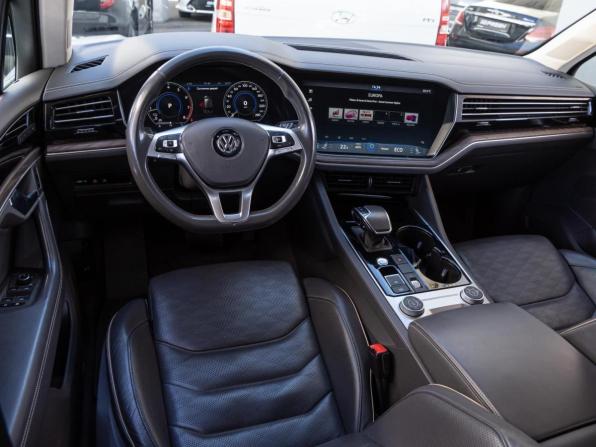 Volkswagen Touareg III с пробегом 2020 года, цена 4 279 000 рублей, 151679 км, внедорожник, Автокод Объявления