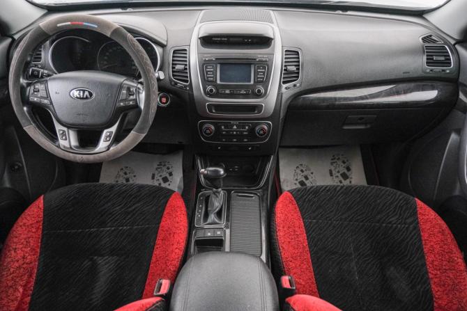 Kia Sorento II Рестайлинг с пробегом 2018 года, цена 2 549 000 рублей, 89000 км, внедорожник, Автокод Объявления