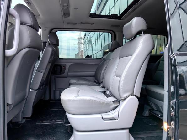 Hyundai Grand Starex I с пробегом 2011 года, цена 1 399 000 рублей, 255045 км, минивэн, Автокод Объявления