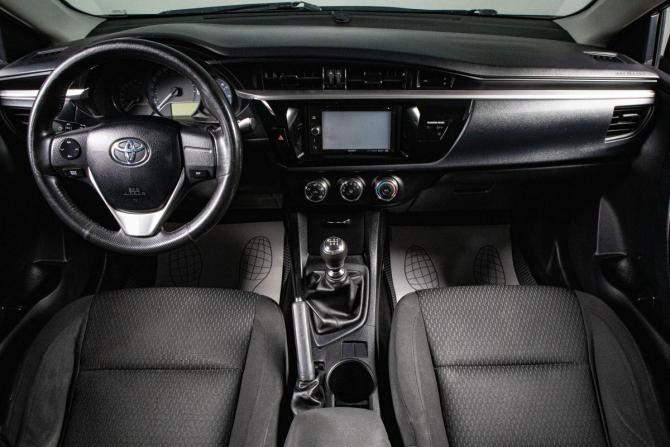 Toyota Corolla XI (E160 E170 E180) с пробегом 2014 года, цена 1 099 000 рублей, 318367 км, седан, Автокод Объявления