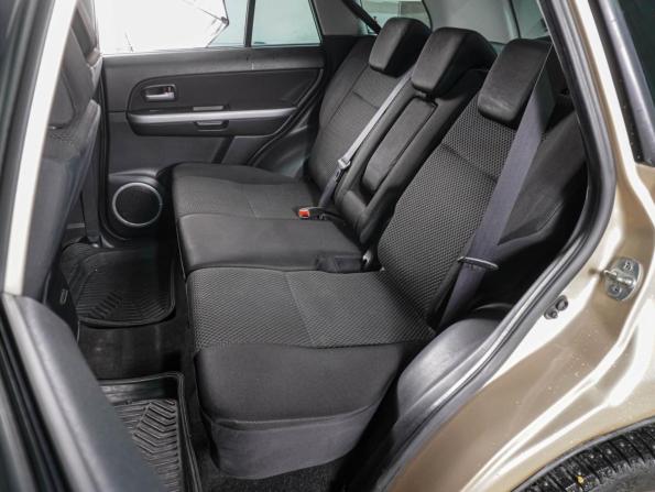 Suzuki Grand Vitara II Рестайлинг с пробегом 2011 года, цена 1 019 000 рублей, 112996 км, внедорожник, Автокод Объявления