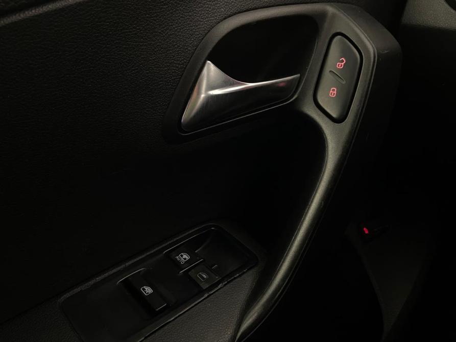 Volkswagen Polo V Псков  - изображение 16