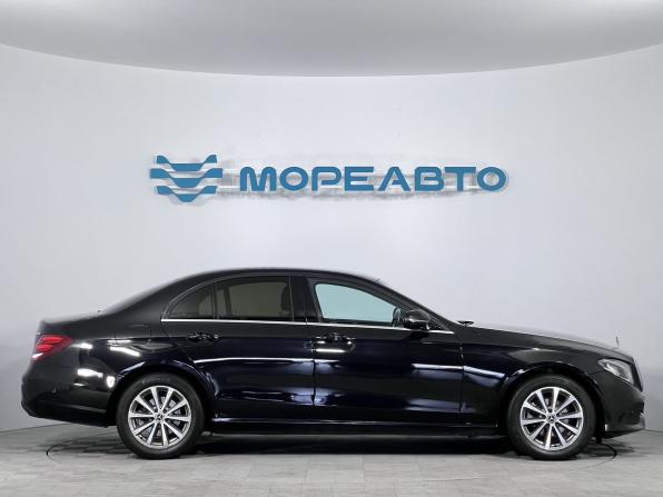 Mercedes-Benz E-Класс V (W213 S213 C238) с пробегом 2018 года, цена 2 100 000 рублей, 239822 км, седан, Автокод Объявления