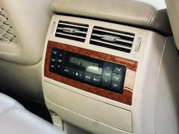 Toyota Land Cruiser 200 Series Рестайлинг 1 с пробегом 2014 года, цена 4 450 000 рублей, 190504 км, внедорожник, Автокод Объявления