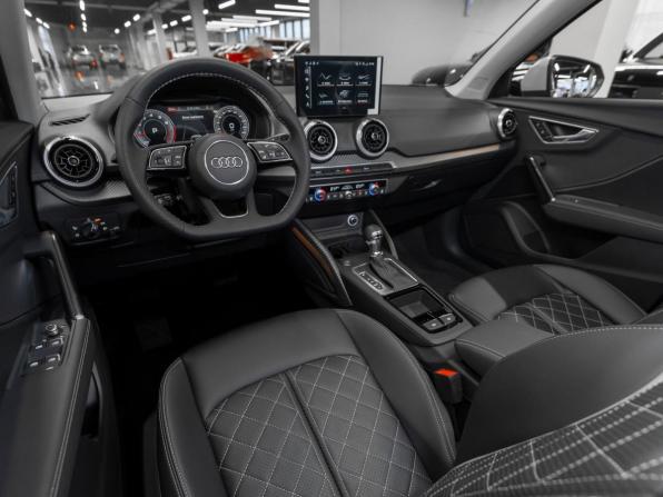 Audi Q2 I Рестайлинг с пробегом 2026 года, цена 3 700 000 рублей, 50 км, внедорожник, Автокод Объявления