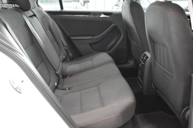 Volkswagen Jetta VI Рестайлинг с пробегом 2017 года, цена 1 299 000 рублей, 136000 км, седан, Автокод Объявления
