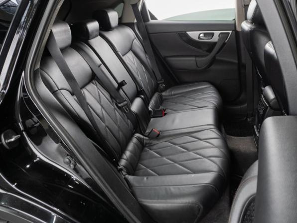 Infiniti QX70 с пробегом 2017 года, цена 2 400 000 рублей, 159129 км, внедорожник, Автокод Объявления