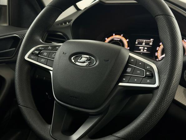 Lada (ВАЗ) Vesta I Рестайлинг (NG) с пробегом 2023 года, цена 1 100 000 рублей, 45930 км, седан, Автокод Объявления