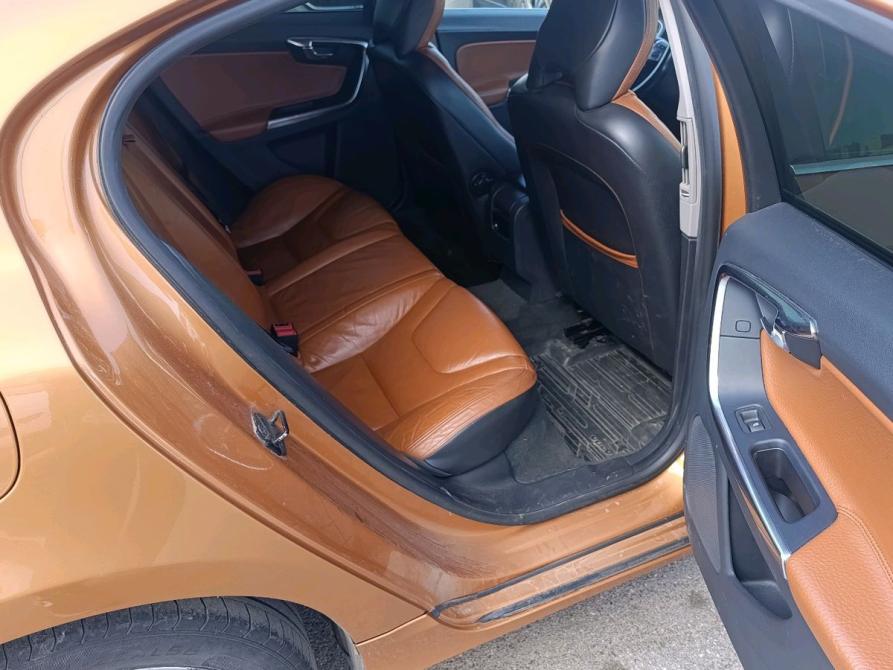 Volvo S60 II Санкт-Петербург  - изображение 12