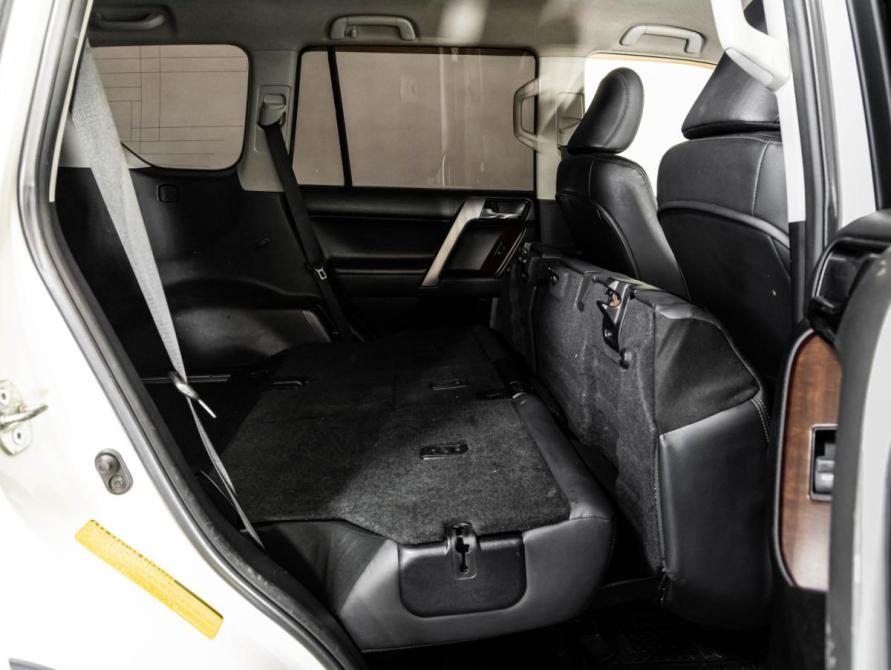 Toyota Land Cruiser Prado 150 Series Рестайлинг 1 Санкт-Петербург  - изображение 24