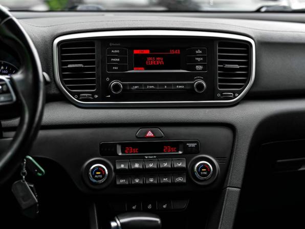 Kia Sportage IV Рестайлинг с пробегом 2019 года, цена 2 155 000 рублей, 110689 км, внедорожник, Автокод Объявления