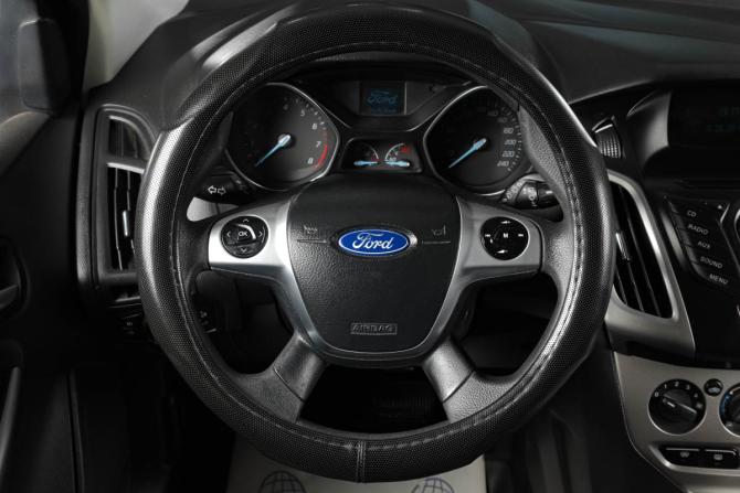Ford Focus III с пробегом 2014 года, цена 789 000 рублей, 247900 км, хэтчбек, Автокод Объявления
