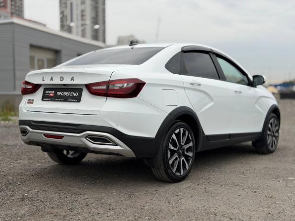 Lada (ВАЗ) Vesta I Рестайлинг (NG) с пробегом 2023 года, цена 1 295 000 рублей, 82689 км, седан, Автокод Объявления