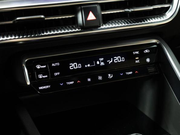 Kia K5 III с пробегом 2021 года, цена 2 099 700 рублей, 160085 км, седан, Автокод Объявления