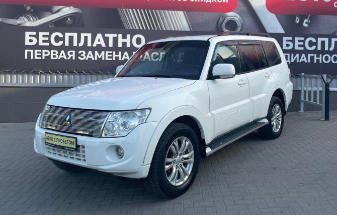 Mitsubishi Pajero IV Рестайлинг 1 с пробегом 2011 года, цена 1 850 000 рублей, 215000 км, внедорожник, Автокод Объявления