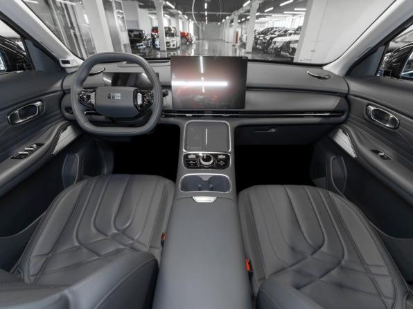 Geely Galaxy Starship 7 с пробегом 2025 года, цена 3 640 000 рублей, 20 км, внедорожник, Автокод Объявления