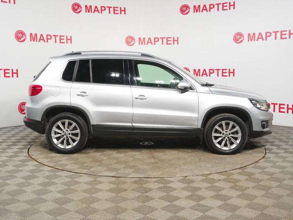 Volkswagen Tiguan I Рестайлинг с пробегом 2013 года, цена 1 345 000 рублей, 133000 км, внедорожник, Автокод Объявления