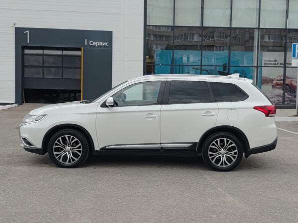 Mitsubishi Outlander III Рестайлинг 2 с пробегом 2018 года, цена 2 090 000 рублей, 187791 км, внедорожник, Автокод Объявления