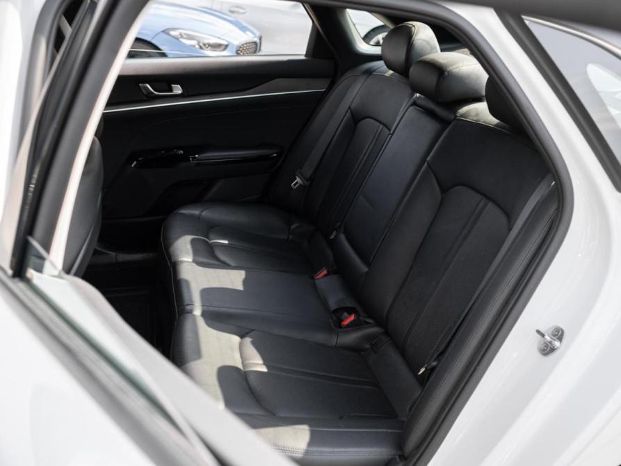 Kia K5 III Сочи  - изображение 9
