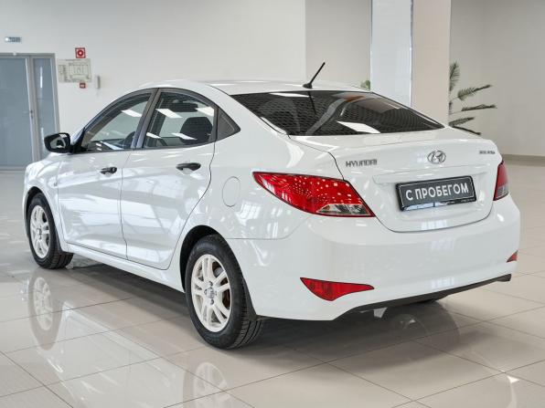 Hyundai Solaris I Рестайлинг с пробегом 2015 года, цена 907 000 рублей, 108742 км, седан, Автокод Объявления