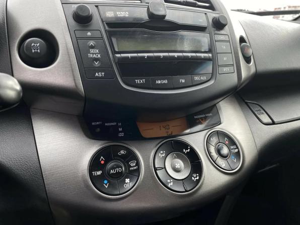 Toyota RAV4 III (XA30) Рестайлинг с пробегом 2011 года, цена 1 017 241 рубль, 355000 км, внедорожник, Автокод Объявления