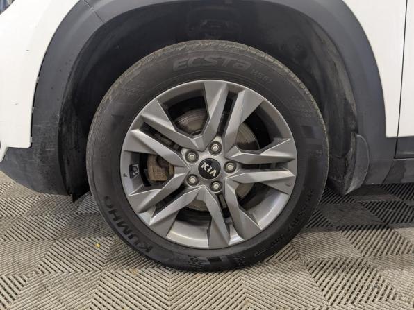 Kia Seltos I с пробегом 2020 года, цена 2 099 000 рублей, 98754 км, внедорожник, Автокод Объявления
