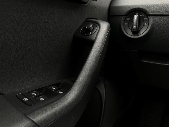 Skoda Octavia III (A7) Рестайлинг с пробегом 2017 года, цена 1 391 400 рублей, 189891 км, лифтбек, Автокод Объявления