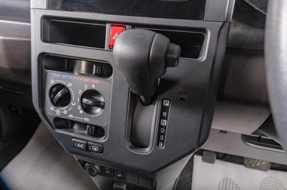 Toyota Roomy I Рестайлинг Томск  - изображение 17