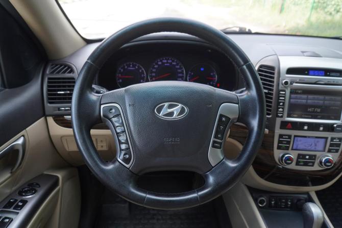 Hyundai Santa Fe II Рестайлинг с пробегом 2011 года, цена 1 180 000 рублей, 254274 км, внедорожник, Автокод Объявления
