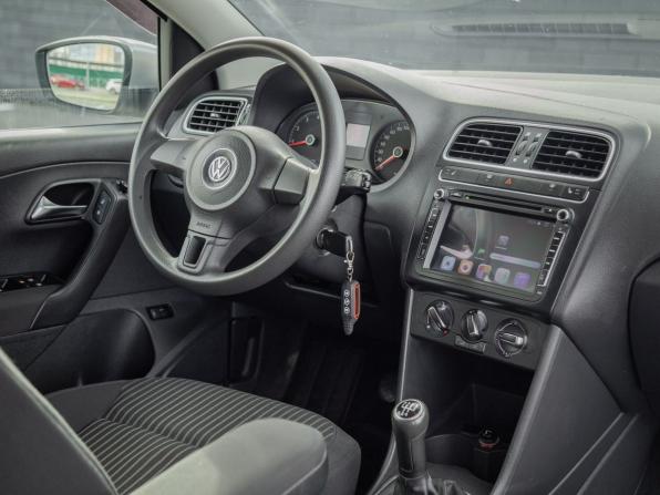Volkswagen Polo V с пробегом 2011 года, цена 615 000 рублей, 190000 км, седан, Автокод Объявления